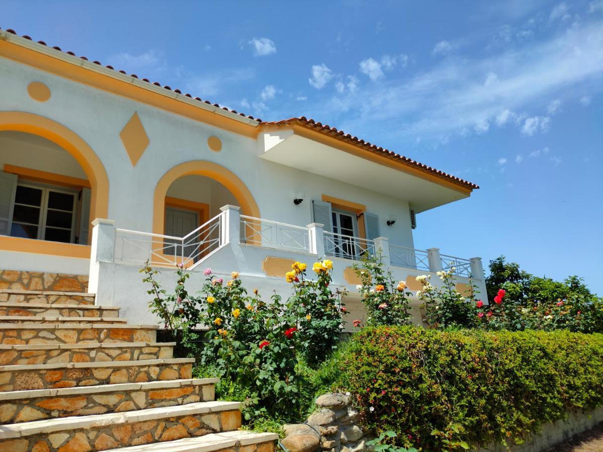 Villa Southern Comfort Лефкіммі Екстер'єр фото